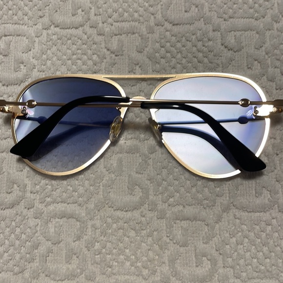 Women’s sunglasses - Picture 2 of 3